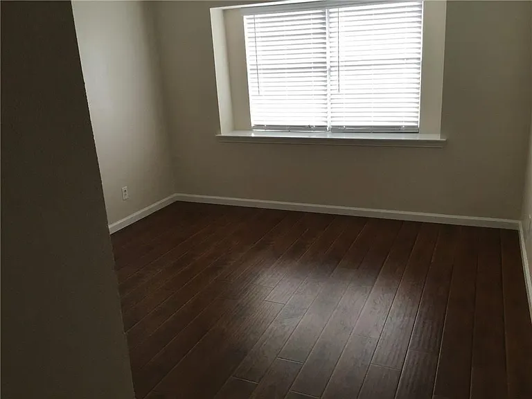 5813 Bobbie Ln — Photo 21