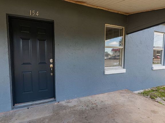 2nd image of 154 Avenue J SE