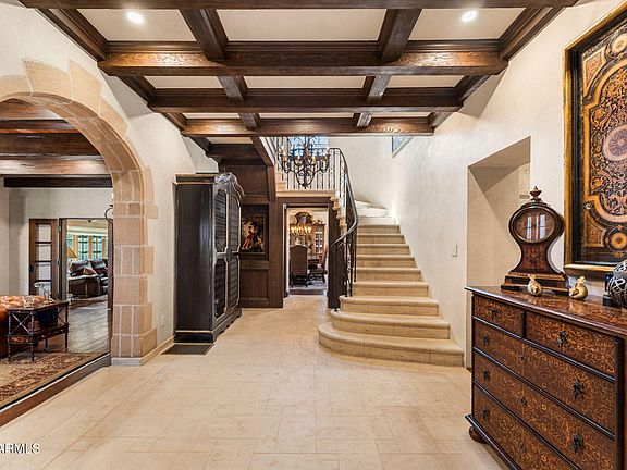 5th image of 1015 W ENCANTO Boulevard