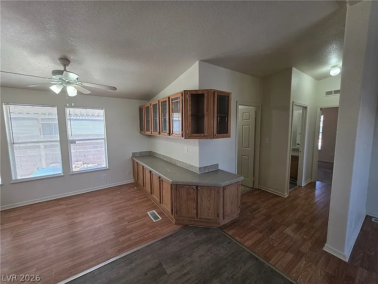 3560 Estes Park Dr — Photo 16