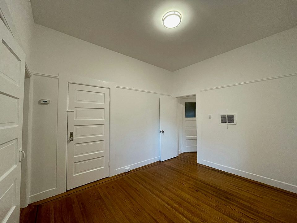 Middle room looking to entryway and closets (Bedroom)