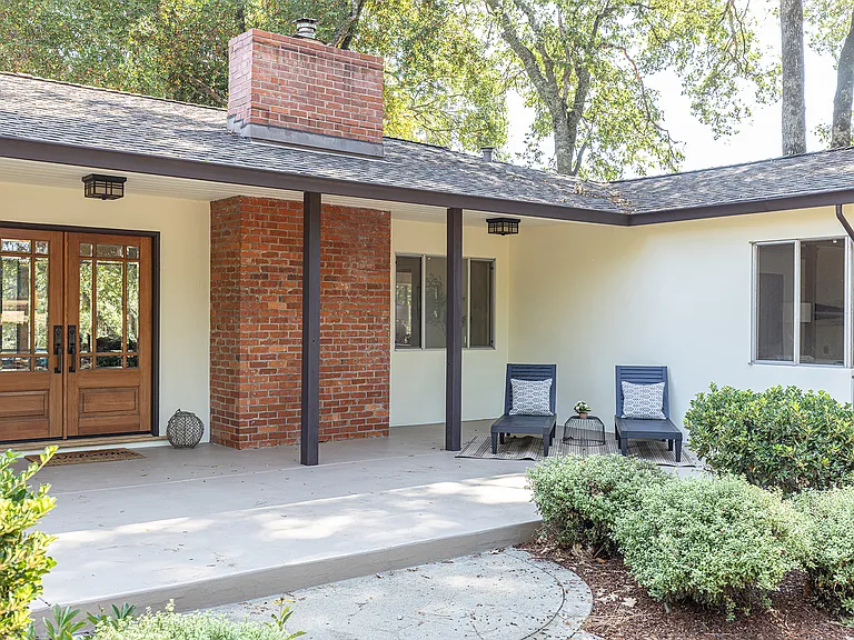 525 Keyes Ave — Photo 3