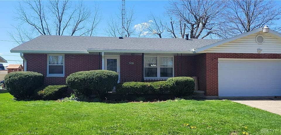 1st image of 116 Oxford Dr