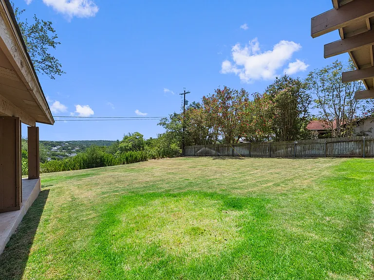 6501 Mesa Dr — Photo 31
