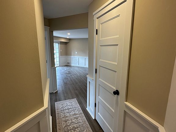 2nd image of 3305 Society Pl