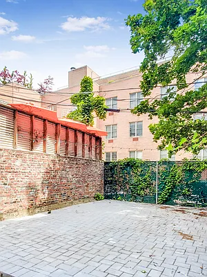 Rented by Amicourt LLC | media 10