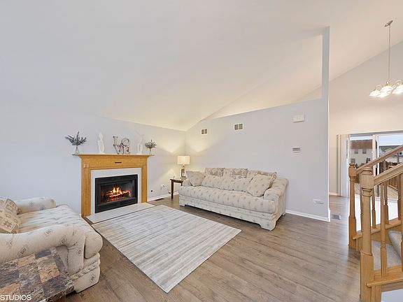 2nd image of 5417 Dale Cir