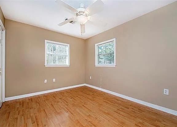 5th image of 705 S Holly St