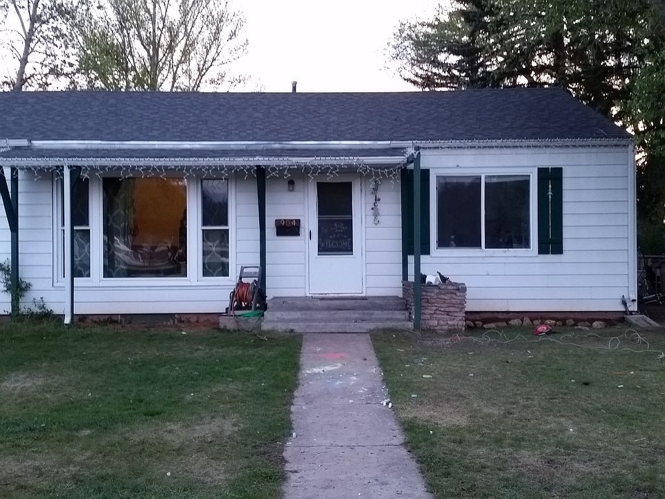 1st image of 904 S 11th St