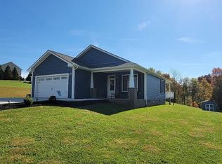 1211 Honeycutt Dam Rd, Woodlawn, VA 24381