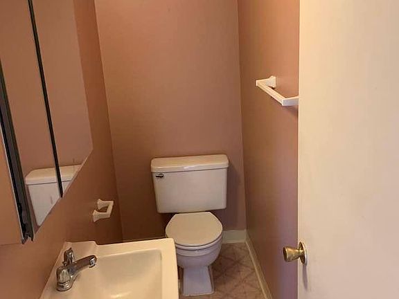 2nd image of 1405 Harbor View Dr #1405