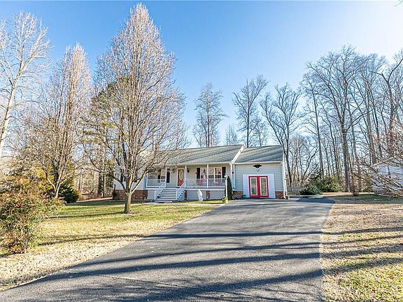 4th image of 9322 Blagdon Dr