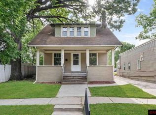415 Byron St, Mankato, MN 56001