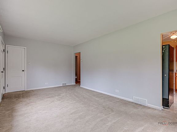 5th image of 741 Franklin Ave
