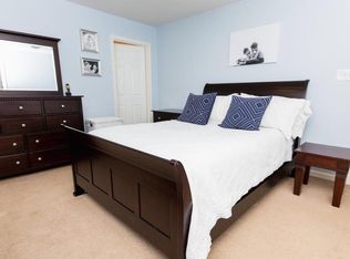 19 Linden Hill Way SW, Leesburg, VA 20175