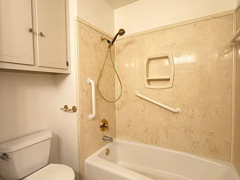 1039 Harris Ln — Photo 22