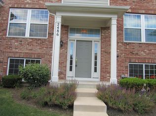 2486 Emily Ln, Elgin, IL 60124