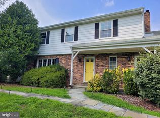 11130 Chapel Rd, Fairfax Station, VA 22039