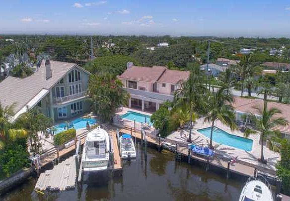 Home For Sale In The Cove
