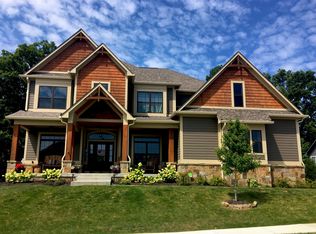 16866 Durmast Oak Dr, Westfield, IN 46074