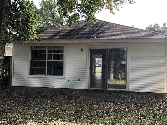 4th image of 186 Wildflower Ln