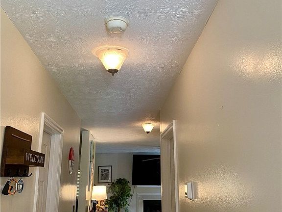 2nd image of 5530 Robmont Dr