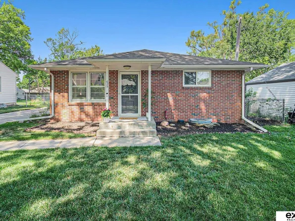 625 S 50th St, Lincoln, NE 68510