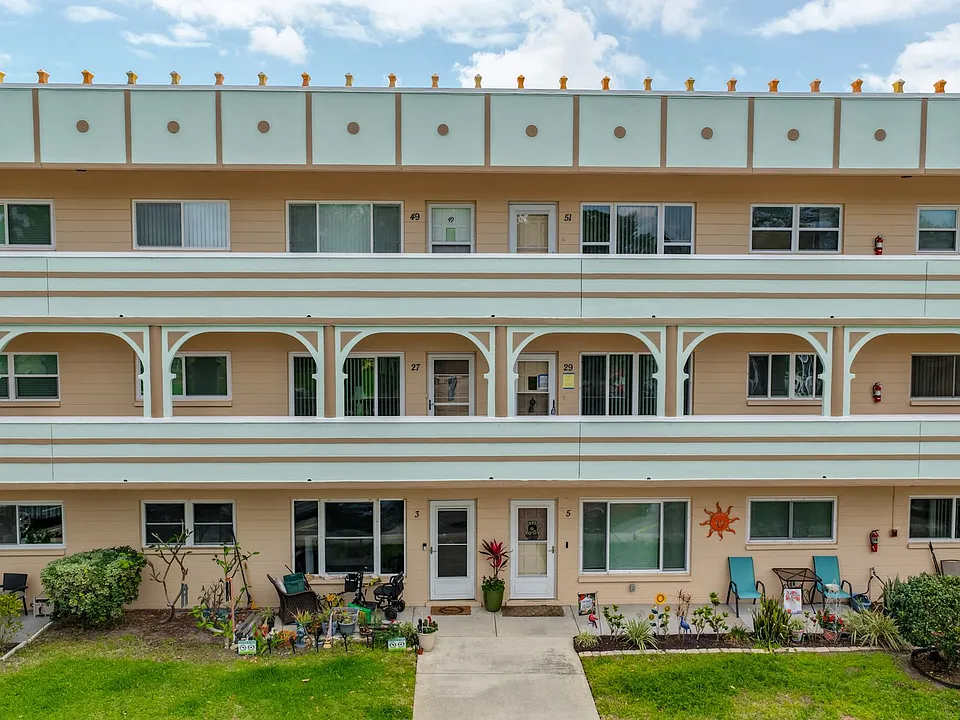 2287 Philippine Dr #29