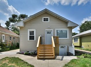 2122 S 2nd Ave, Broadview, IL 60153