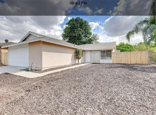 1050 Bascomb Dr, Riverside, CA 92507