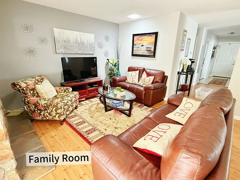 150 Beaumere Way — Photo 5