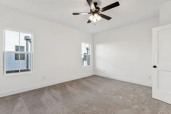 5015 Grayton Aly — Photo 96