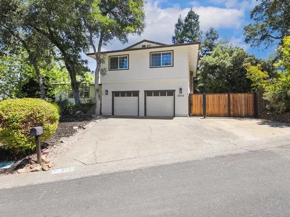 2703 King Richard Dr, El Dorado Hills, CA 95762