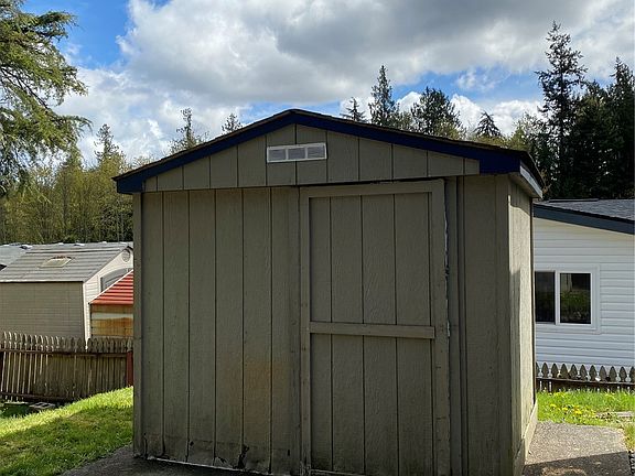 4th image of 1445 Steele Creek Drive NW