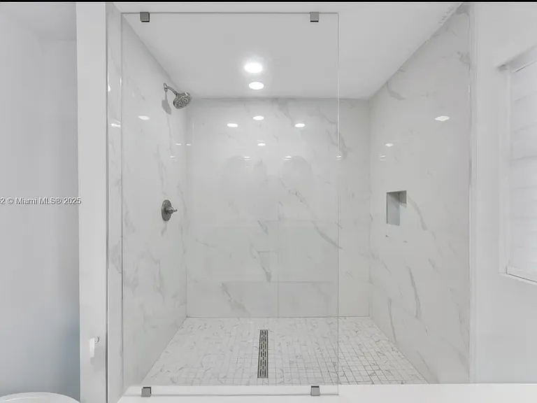 164 Blue Harbor Dr — Photo 23