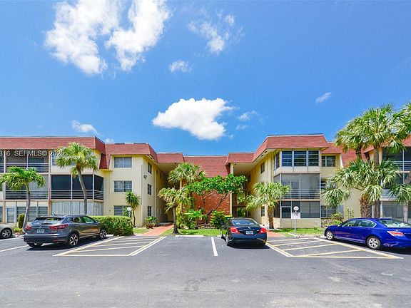 4th image of 3071 NW 47th Ter APT 321