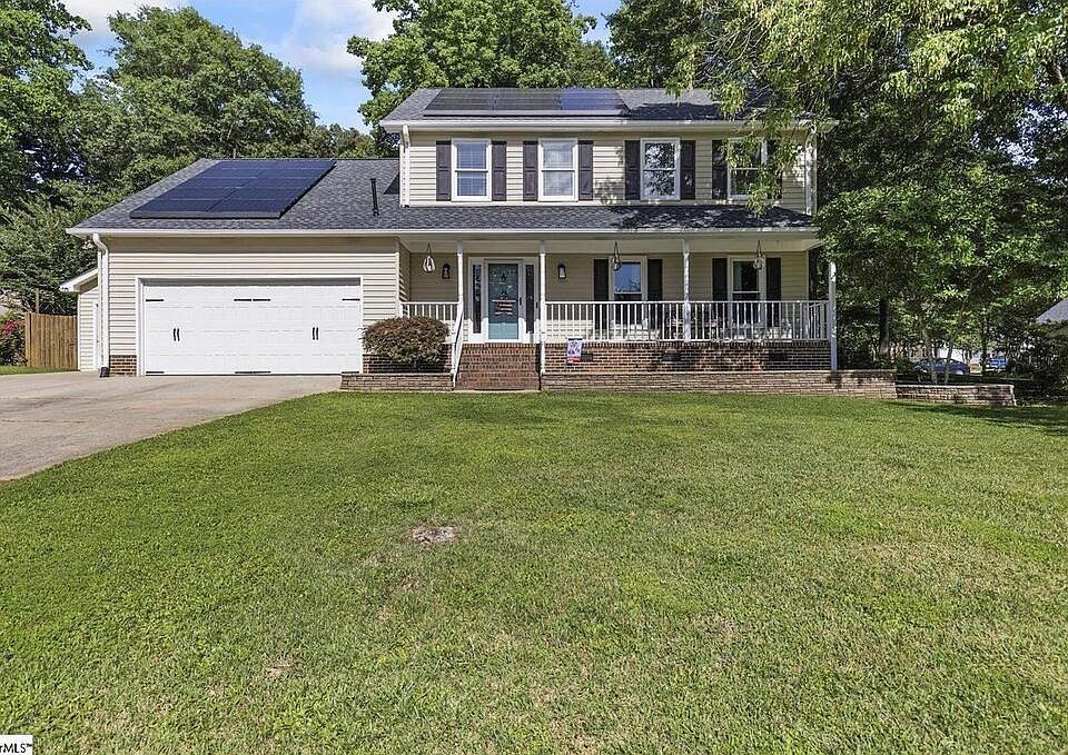 1st image of 4 Foxcroft Ct