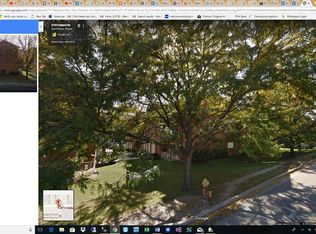 8711 W Ballard Rd APT 102, Des Plaines, IL 60016