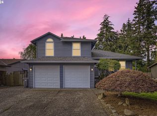 15738 NE Hancock St, Portland, OR