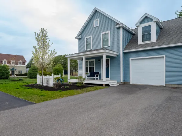 10 Webhannet Place #1, Kennebunk, ME 04043