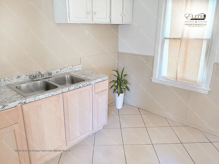 18849 Moenart St — Photo 5