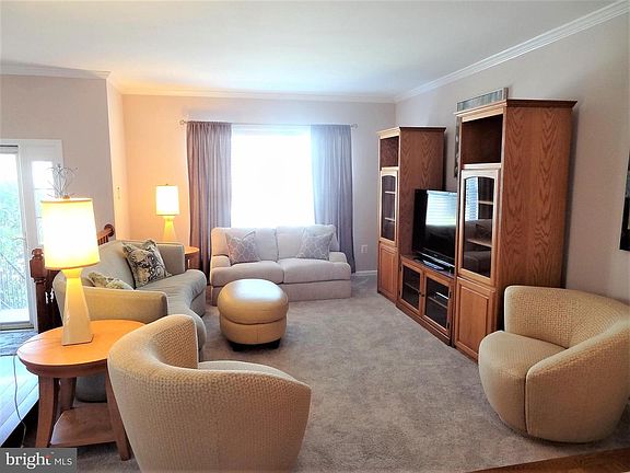 4th image of 6865 Kerrywood Cir