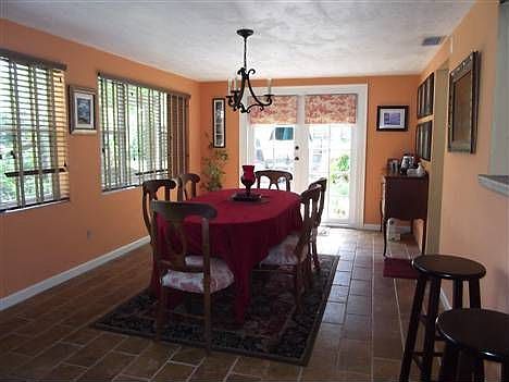 1st image of 1383 Plumosa Dr