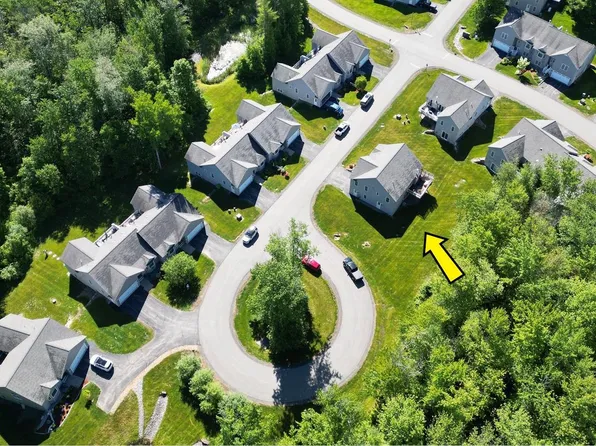 7 Northfield Road, Atkinson, NH 03811