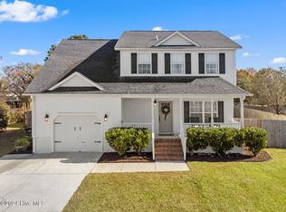 108 Ridgewood Ct, Jacksonville, NC 28546