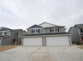 138 Pine Ave, Mapleton, ND 58059