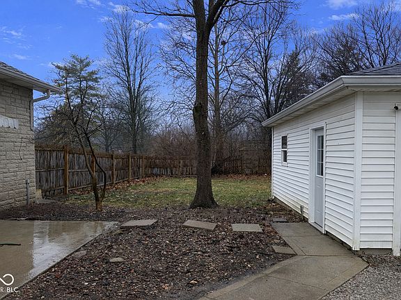 4th image of 318 E Hanna Ave