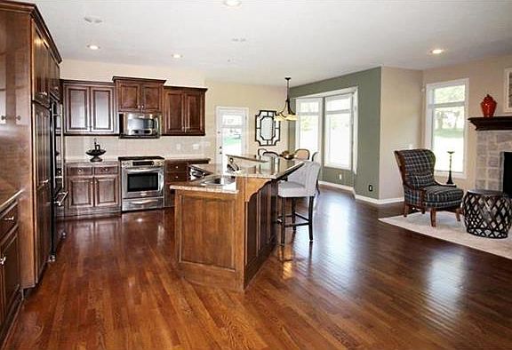 5th image of 2628 W 145th St
