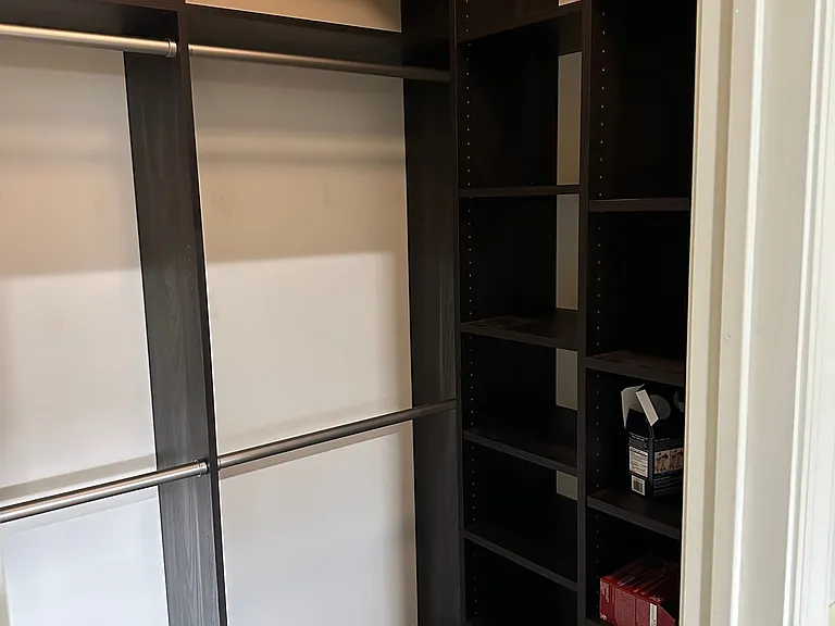 Large organizer included