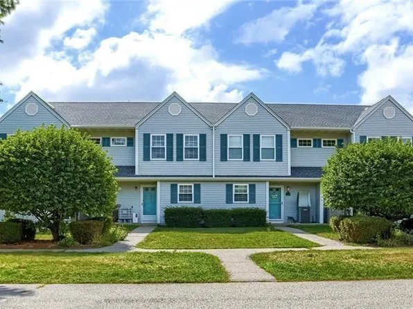 25 Maritime Dr #C, Charlestown, RI 02813